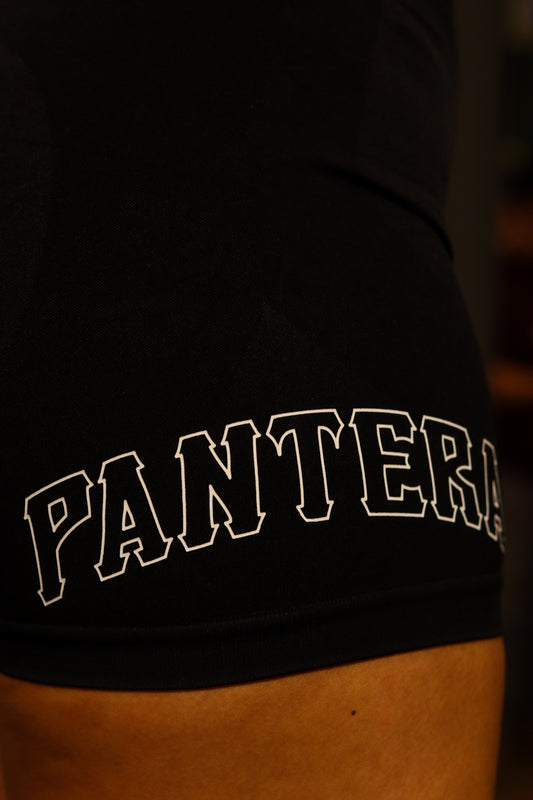 La Pantera Forever Shorts