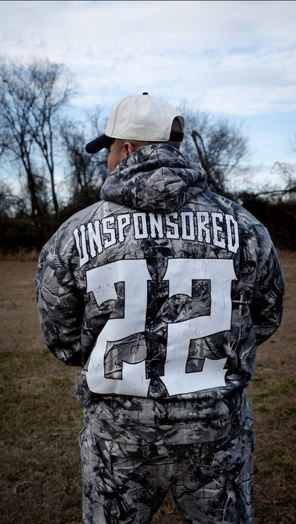 BLACK CAMOUFLAGE “OFF THE GRID”