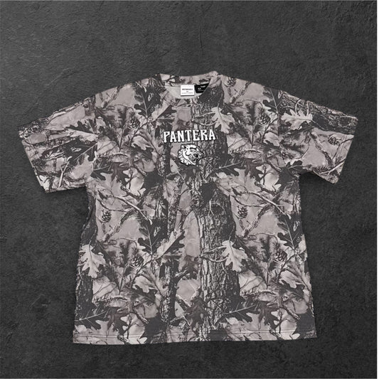 BLACK CAMOUFLAGE“OF THE GRID